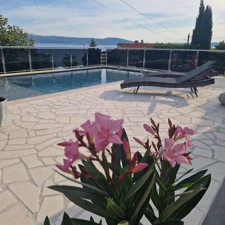 Vila Vita Нови-Винодолски Экстерьер фото
