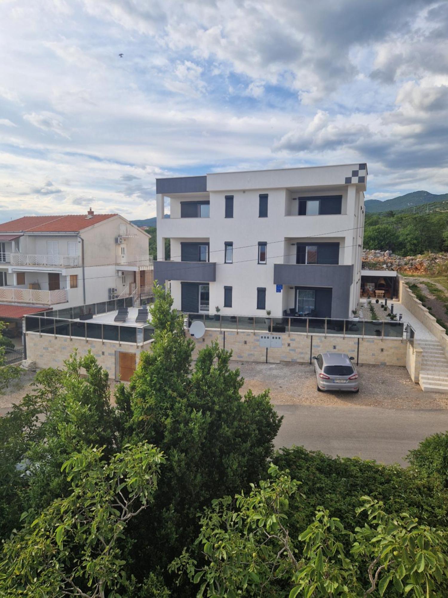 Vila Vita Нови-Винодолски Экстерьер фото